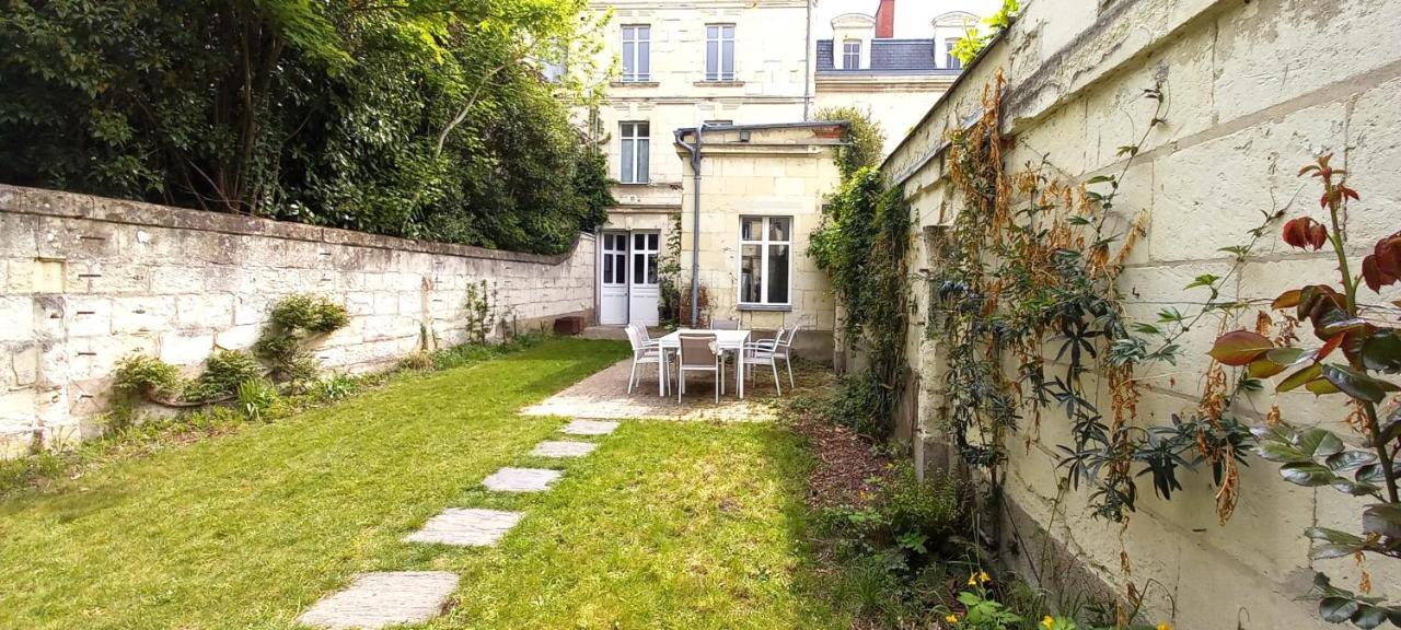 Histoire De Loire : Gabrielle Hotel Сомюр Екстериор снимка