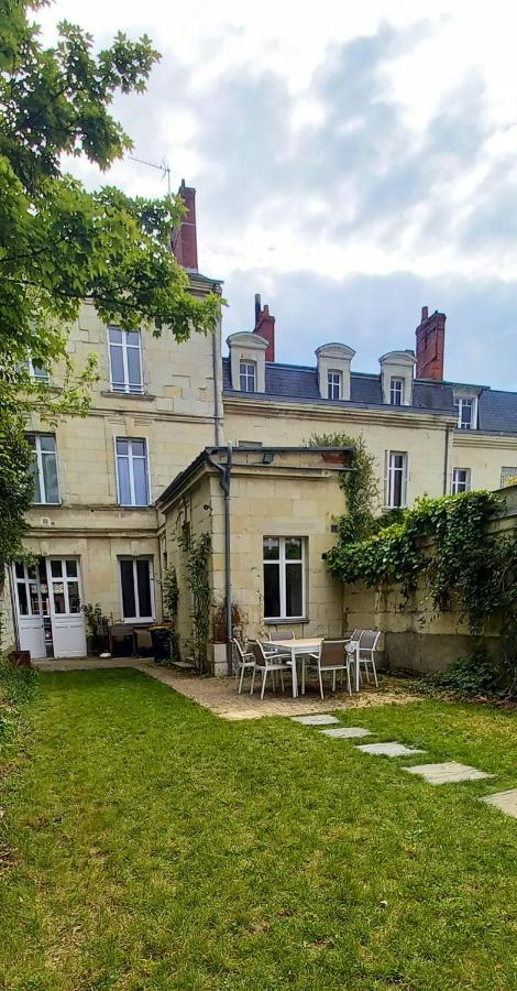 Histoire De Loire : Gabrielle Hotel Сомюр Екстериор снимка